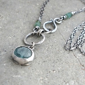 SZKŁO AFGAŃSKIE - NASZYJNIK 02