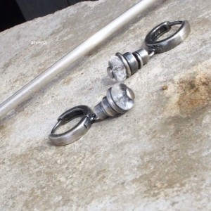  Mini kryształ górski - kolczyki 01