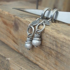 Perły w szarości - kolczyki