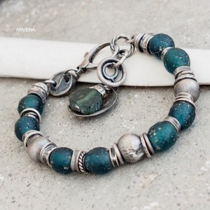 SZKŁO  z Ghany - BRANSOLETKA 01